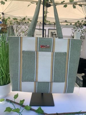 Green &amp; Cream Stripe Trendsetter