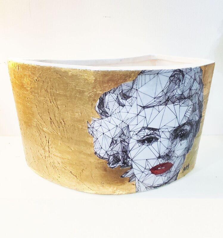 Vaso artigianale  in ceramica Marylin