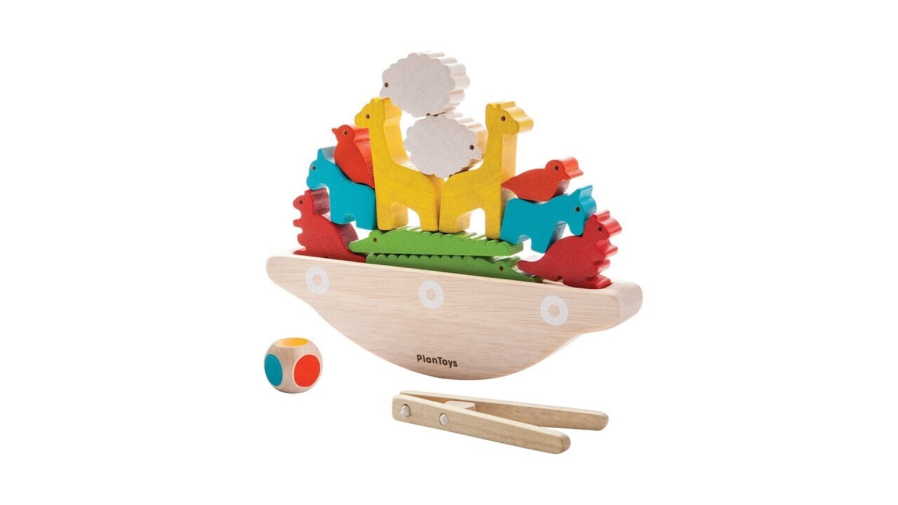 Balancing Boat