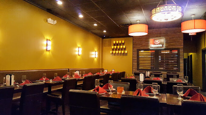 What Are the Best Lunch Foods in Franklin Park?