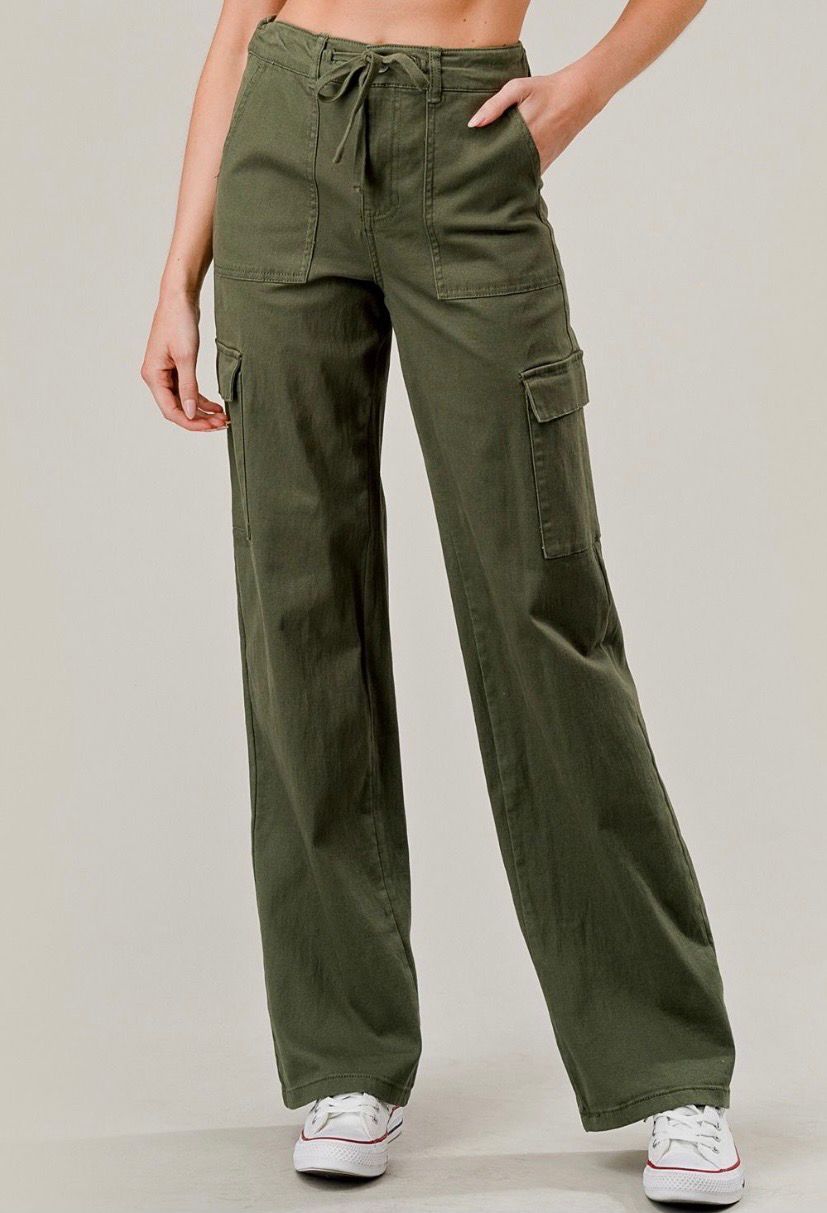Wide Leg Cargo Pants