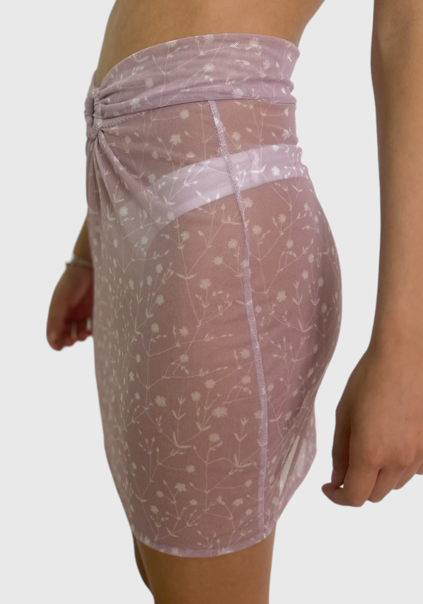 SANDY -  Fiori bianchi