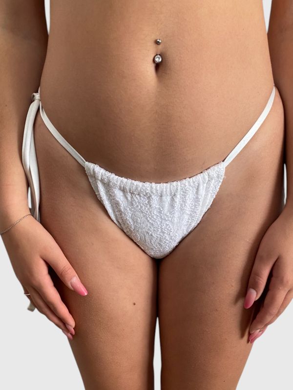 CRYSTAL  SLIP