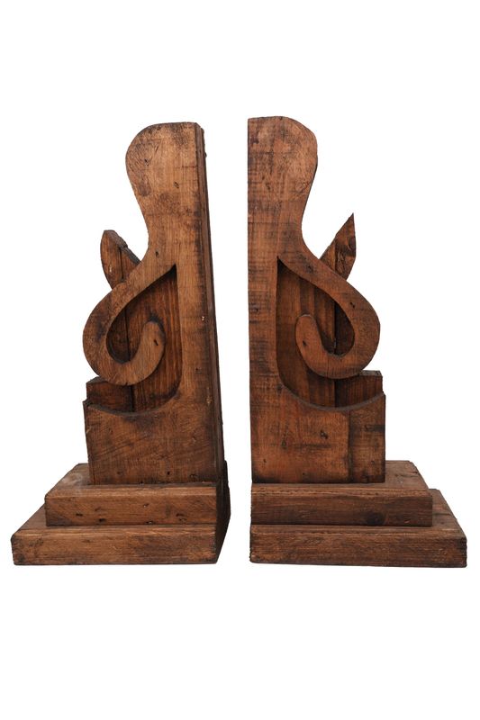Creekside Farmhouse-Corbel-Bookends-Rustic-7Wx8Dx18H inches-Waxed Brown