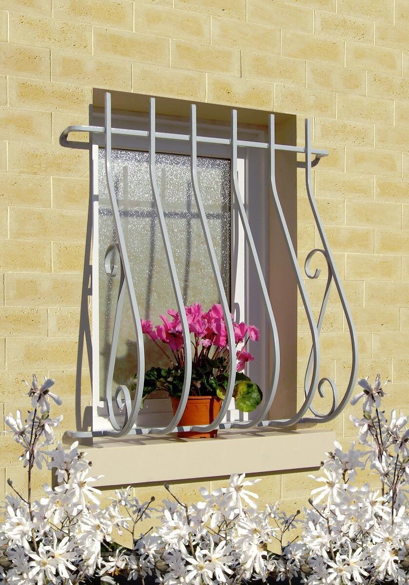 Grille Garonne scellée