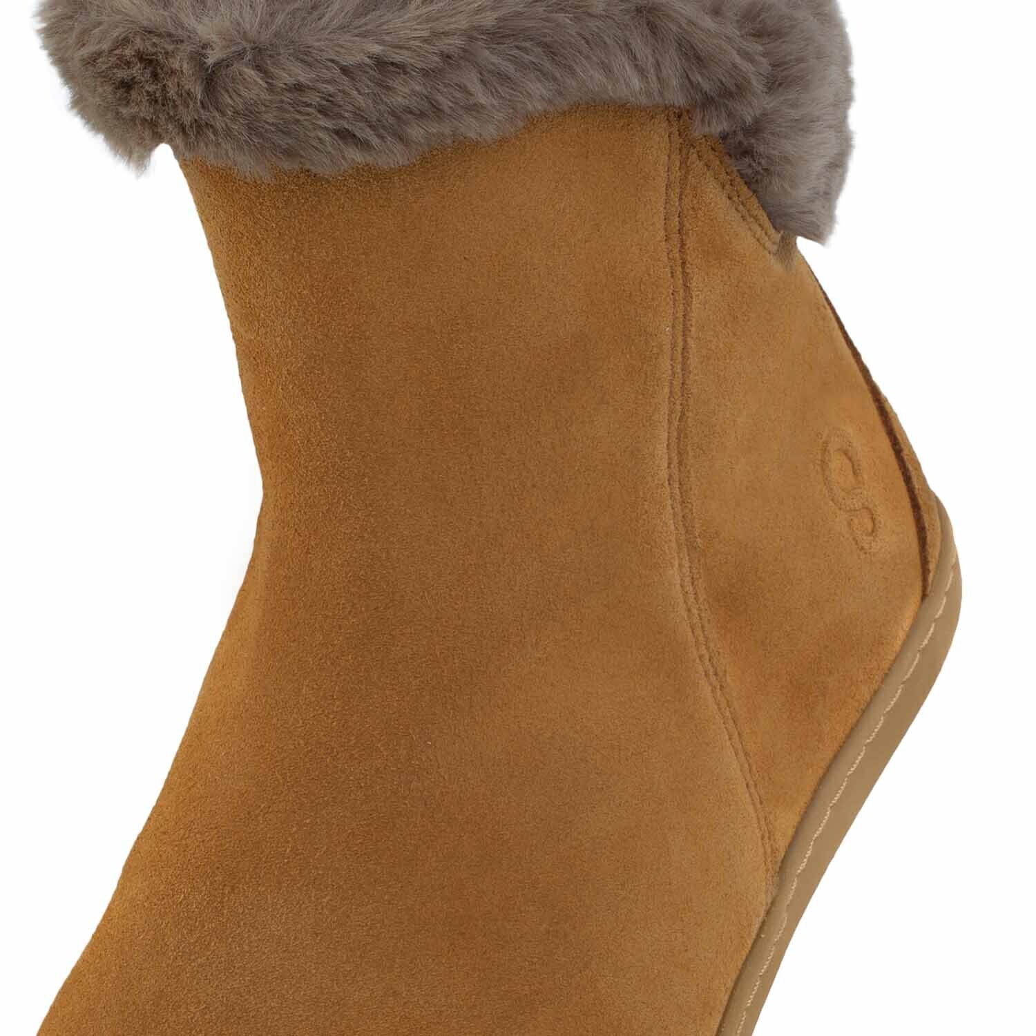 SHAPEN Fluffy Brown Size EU 39 &amp; 41