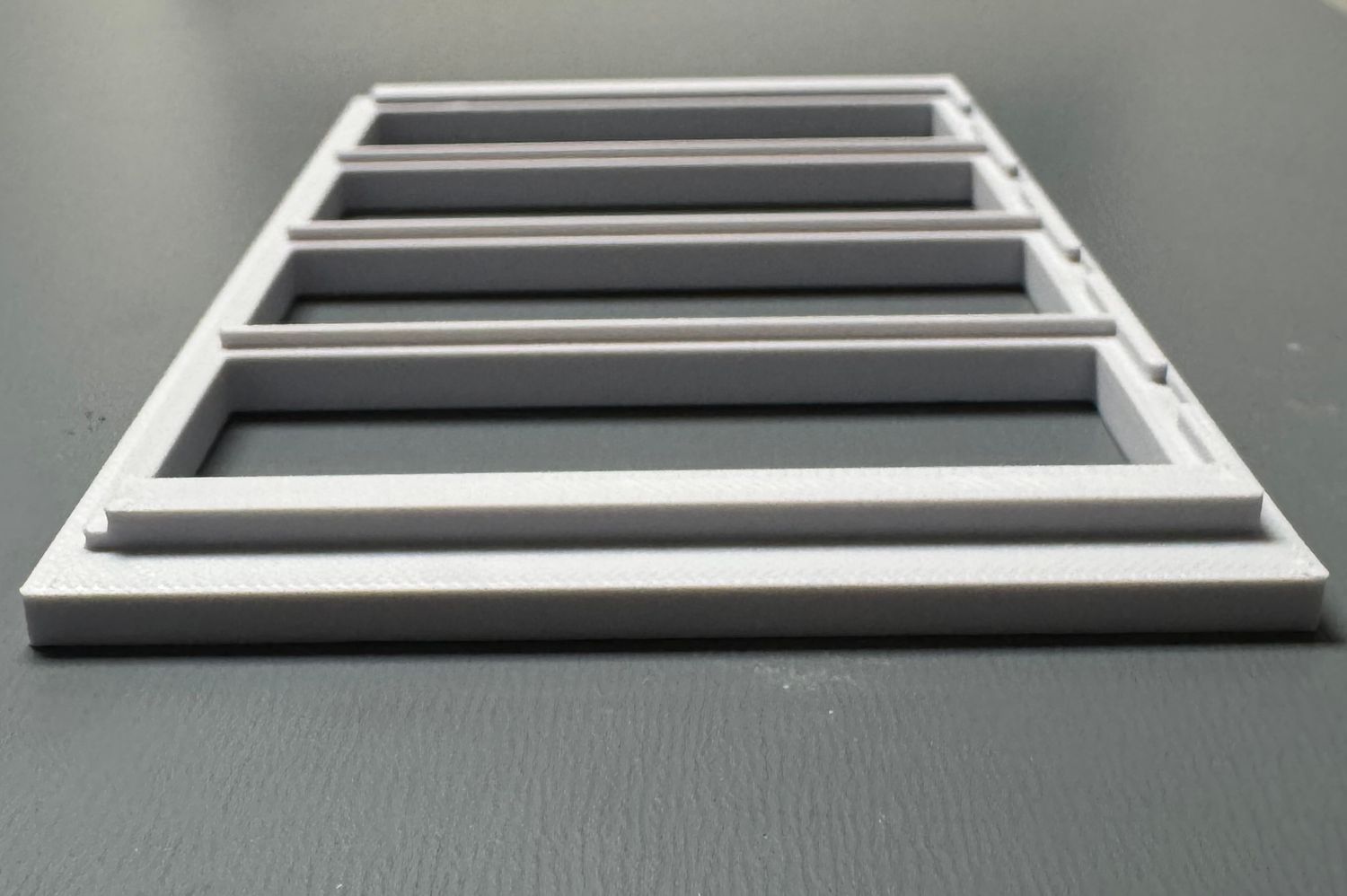 Low Profile Slide Holder - 4 (ASA - UV / Heat Resistant)