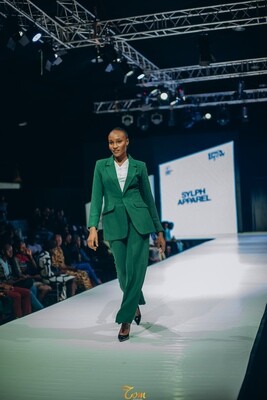 Ladies Corporate Suit