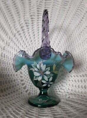 Fenton New Century XXI Collection Dragonfly Basket Green Opalescent Amethyst