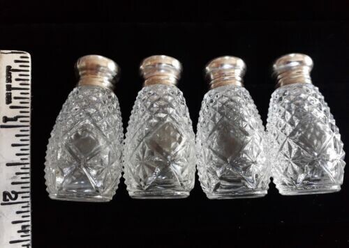 Set(4) Vintage Sterling Topped Clear Glass Salt & Pepper Shakers 2" High USA
