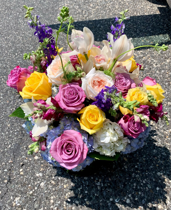 $350 Seasonal Fresh Flower Vase Arrangement
