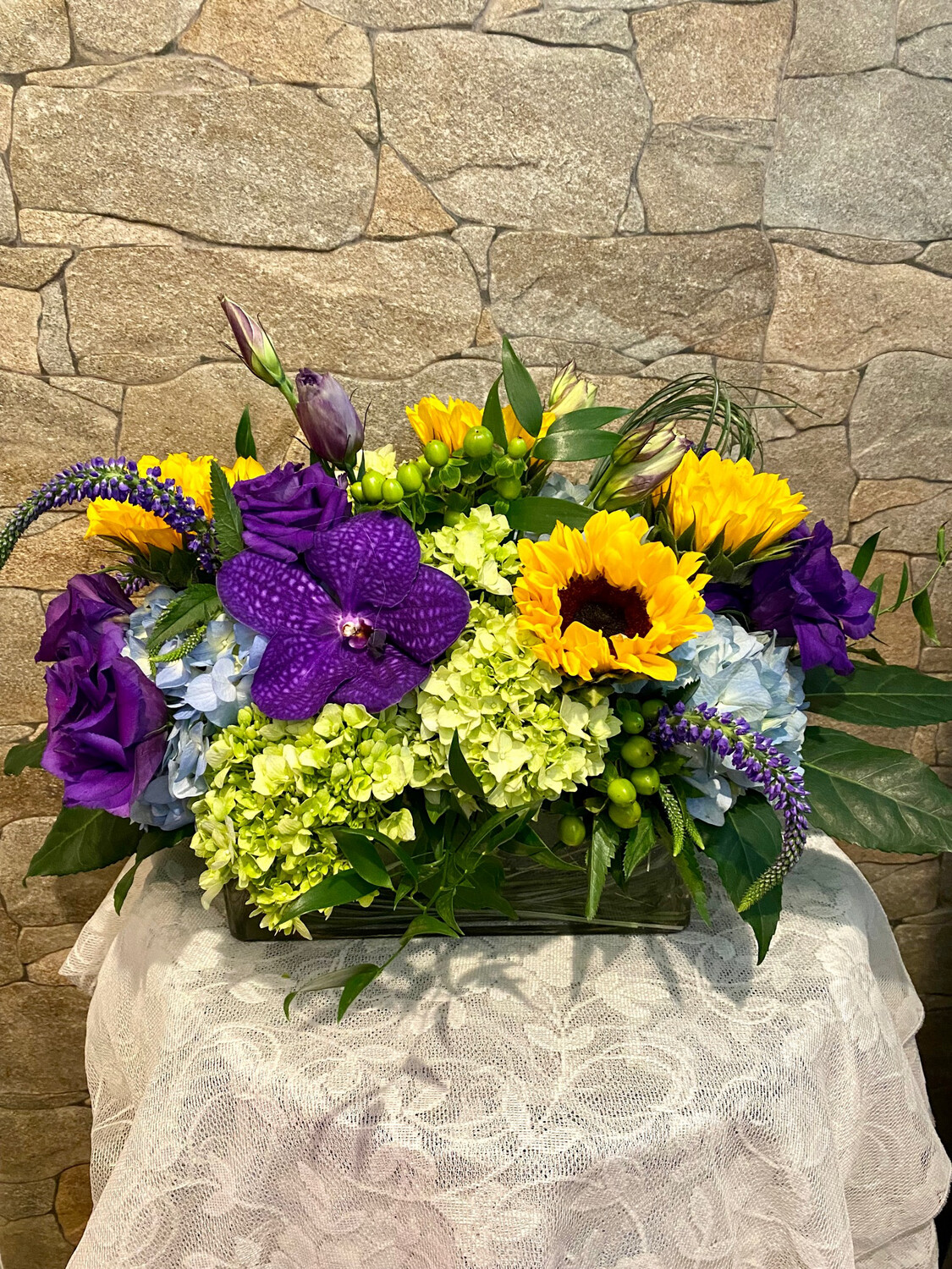 $150 Seasonal Fresh Flower Vase Arrangement