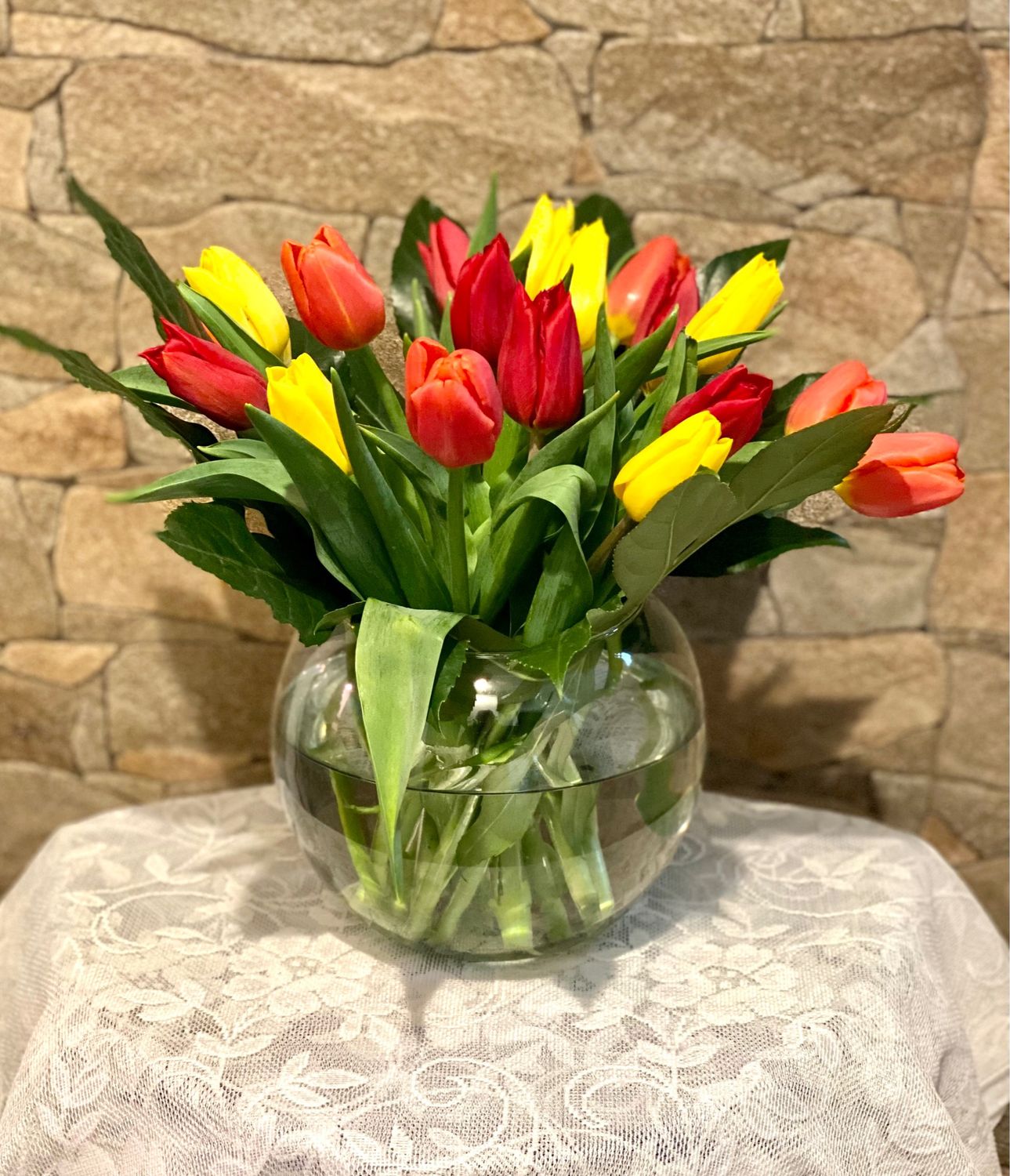 $80 Fresh Flower Tulip Vase Arrangement