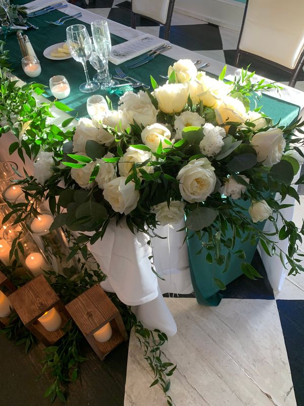 Wedding Reception flowers with a coastal vibe for Congress Hall in Cape May NJ | Cape May Florist local wedding delivery