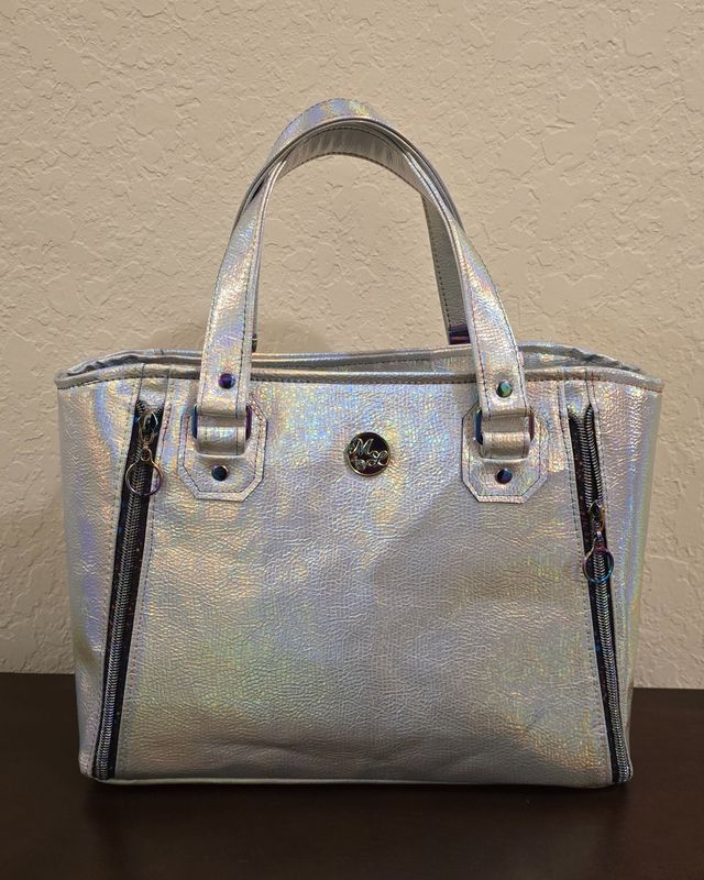 Rudeneja - Iridescent 