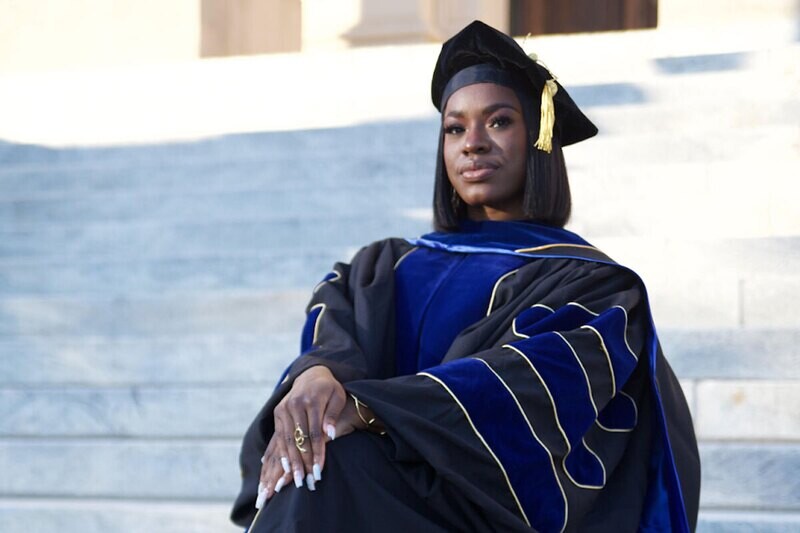 DOCTORAL DELUXE