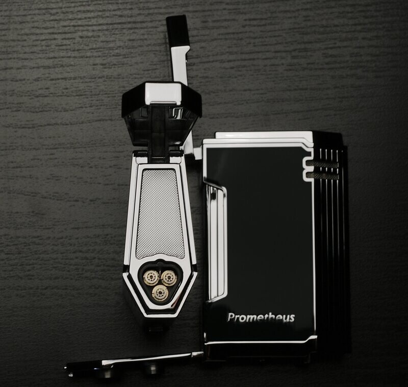 Prometheus Black Lacquer Magma Torch