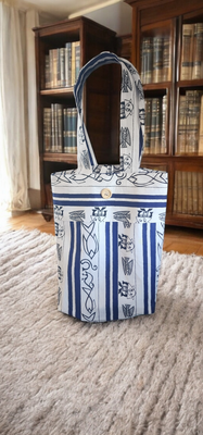 Xl beautiful blue and white totebag 