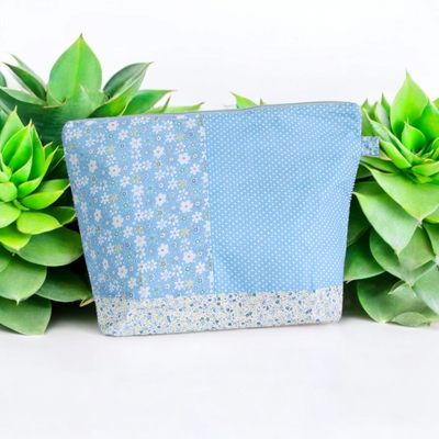 Cosmetic bag 