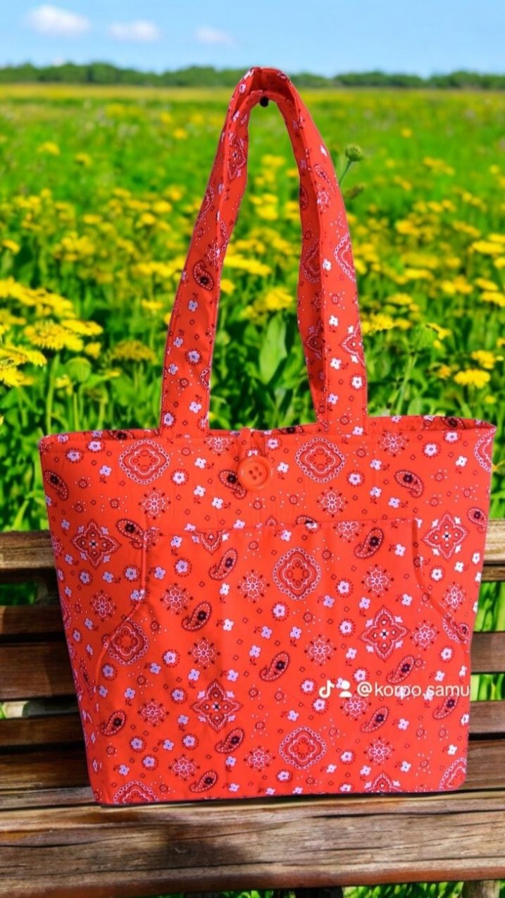 Yeirdesign red totebag 