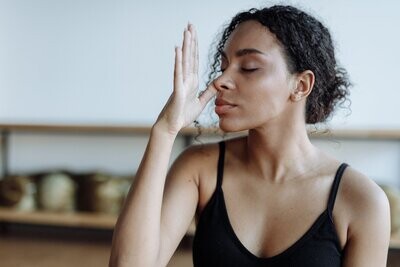 60-minute Somatic Breathwork Session with Bridey
