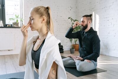 60-minute Group Somatic Breathwork with Bridey 60-minute Group Somatic Breathwork with Bridey