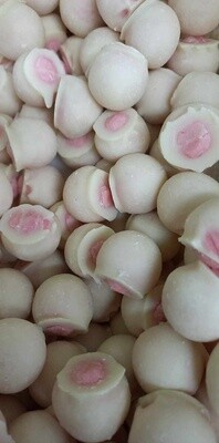 Yoghurt Strawberry Balls