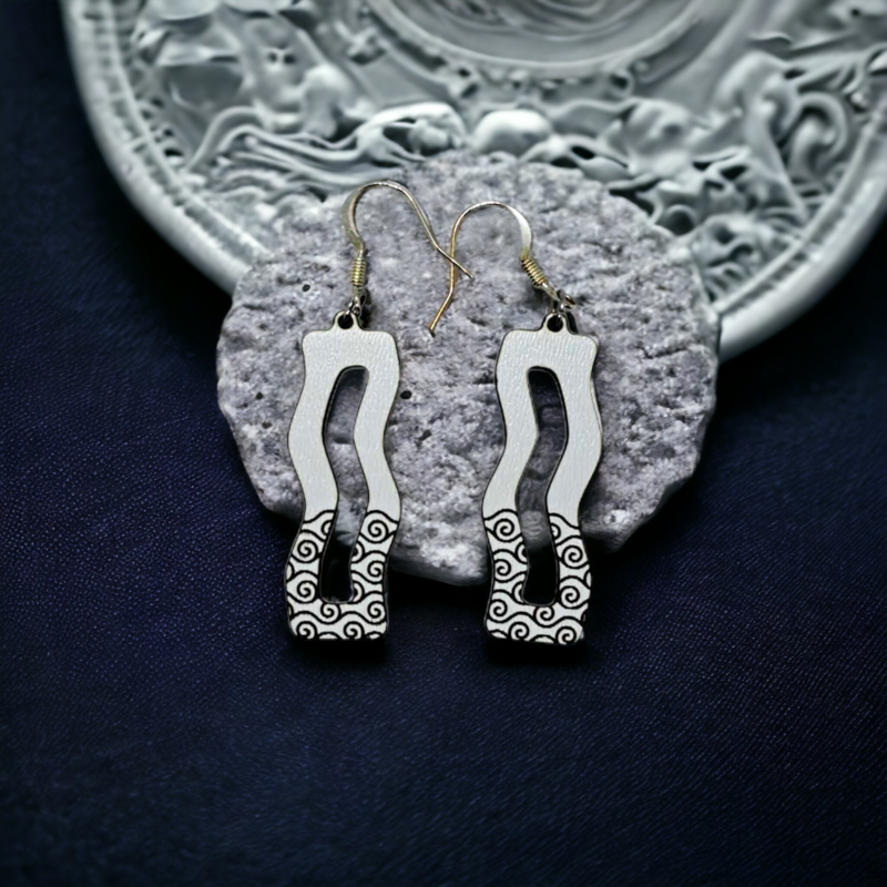 Wavy w/Swirl Hanging Earrings