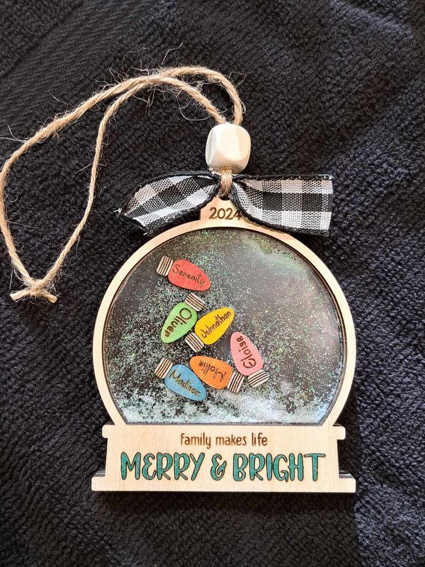 Family makes life Merry &amp; Bright Shaker Ornament