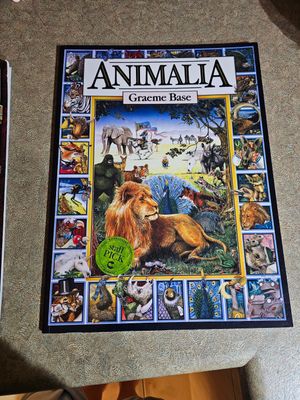 Graeme Base - Animalia