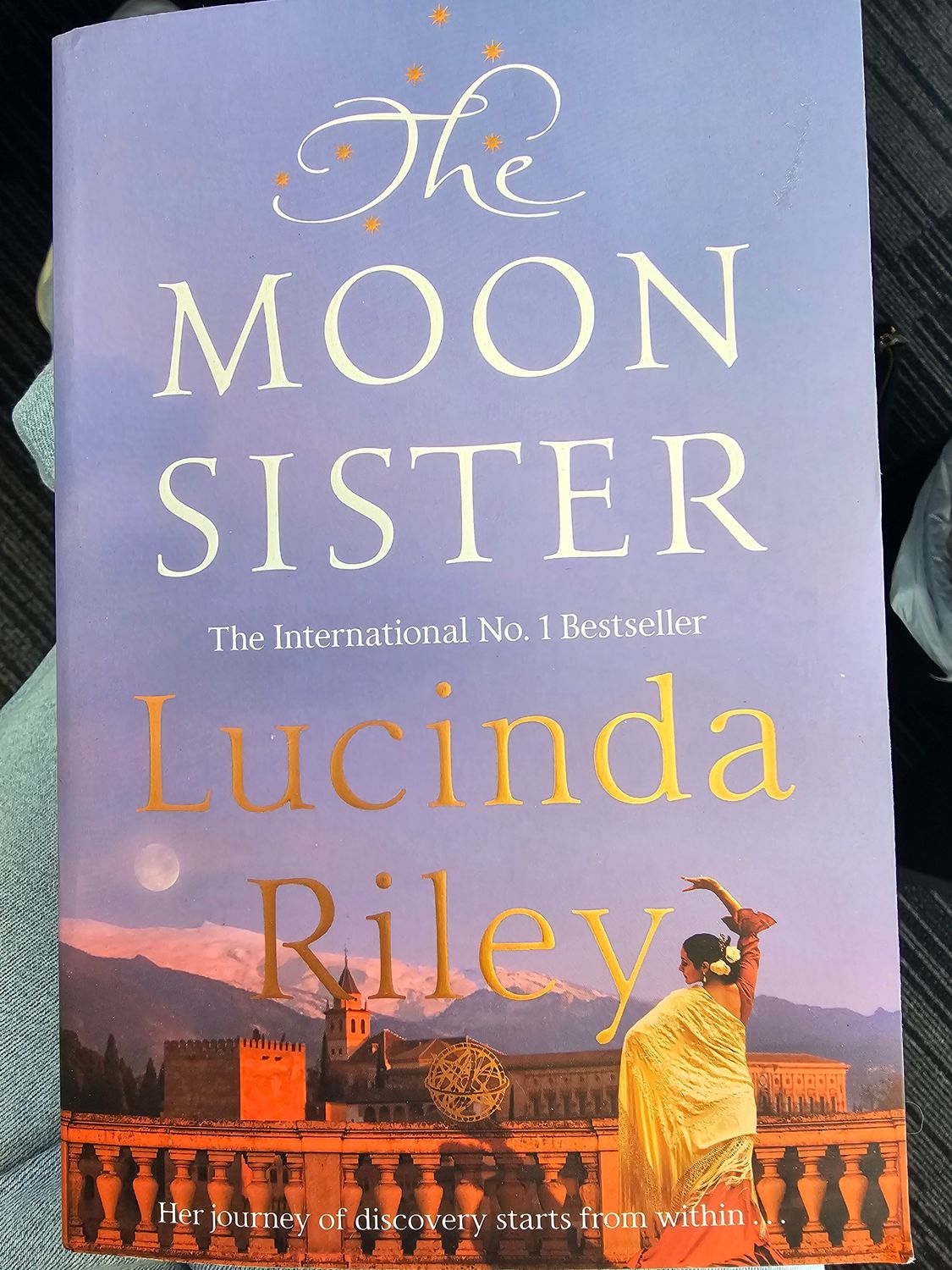 The Missing Sister - Lucinda Riley