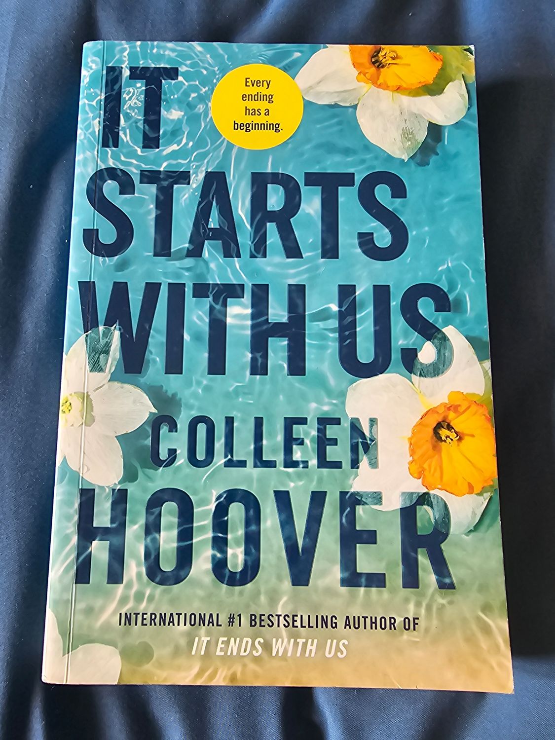 It Starts With Us - Colleen Hoover