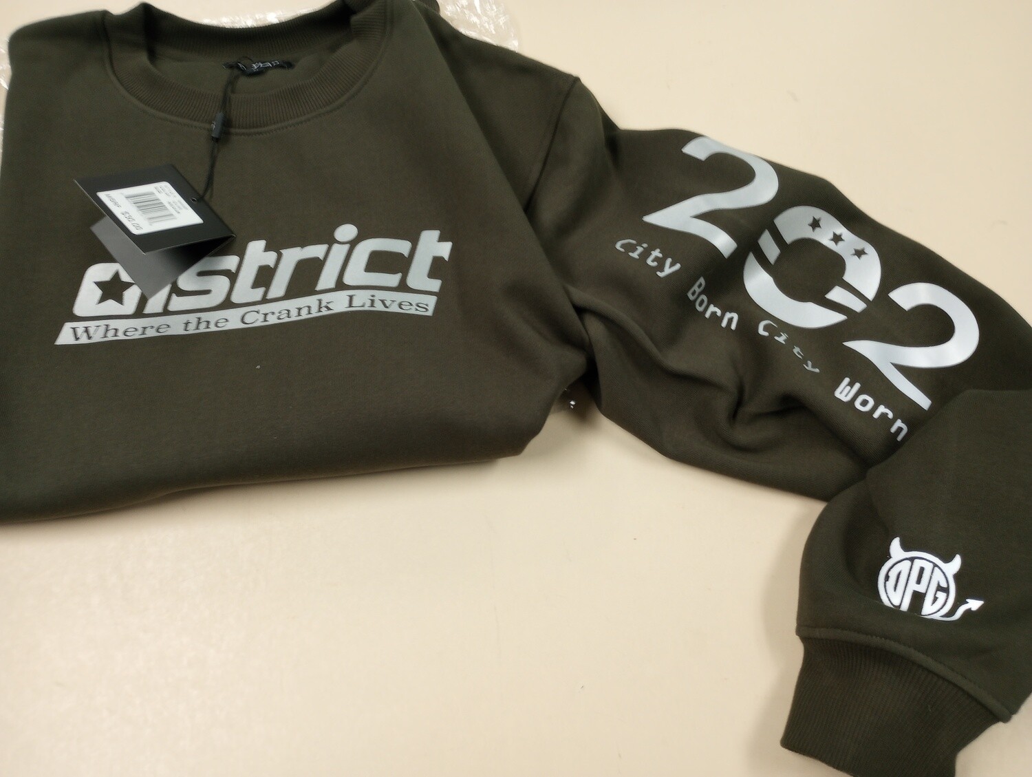 Womans District inspired NYCE inc casual sweat shirt