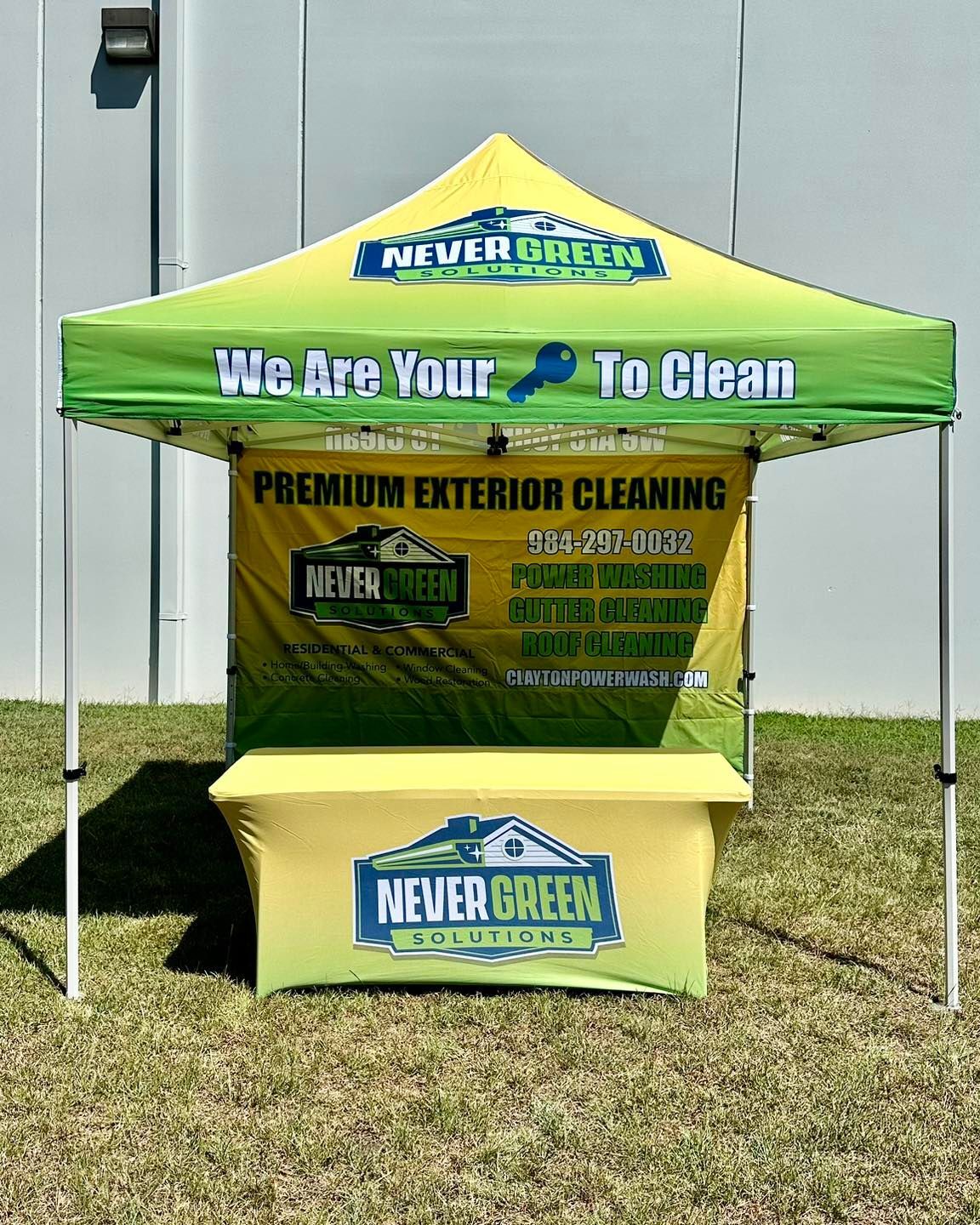 Custom Stretch Table Covers