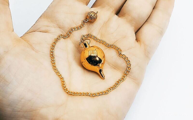 Les pendules en métals