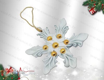 Suspension ÉTOILE DE NOËL - BLANCHE - 12cm Suspension ÉTOILE DE NOËL - BLANCHE - 12cm