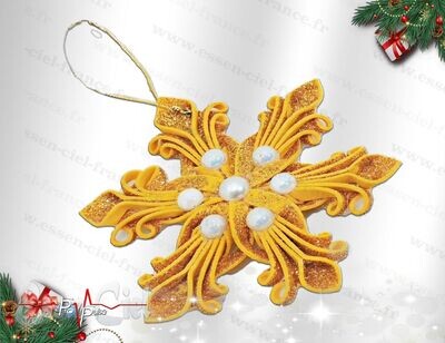 Suspension ÉTOILE DE NOËL - DORÉ - 12cm Suspension ÉTOILE DE NOËL - DORÉ - 12cm
