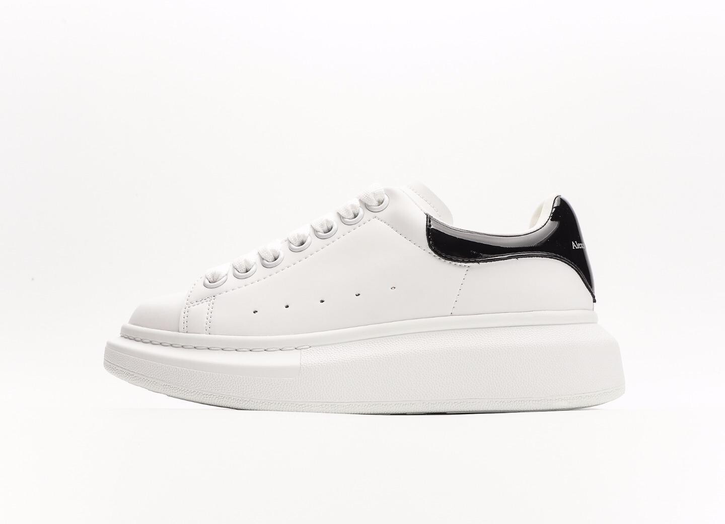 Alexander McQueen Sneaker Oversize