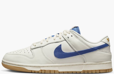 Nike Dunk Low SE Sail Dark Marina Blue