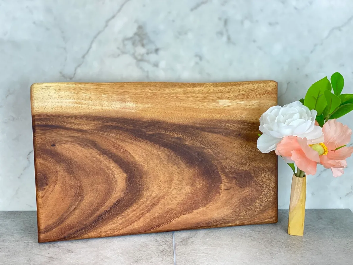 Live Edge Hardwood Square End Cutting Board | Medium
