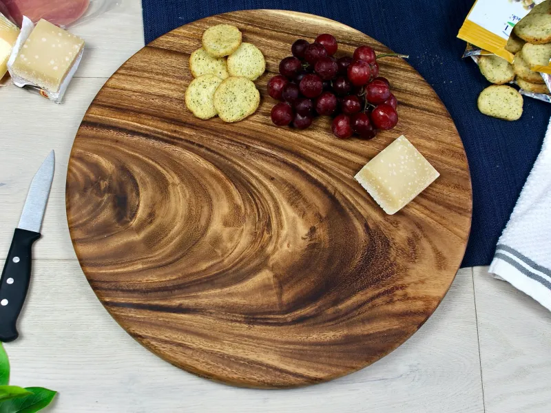 Live Edge Round Charcuterie Board | Large