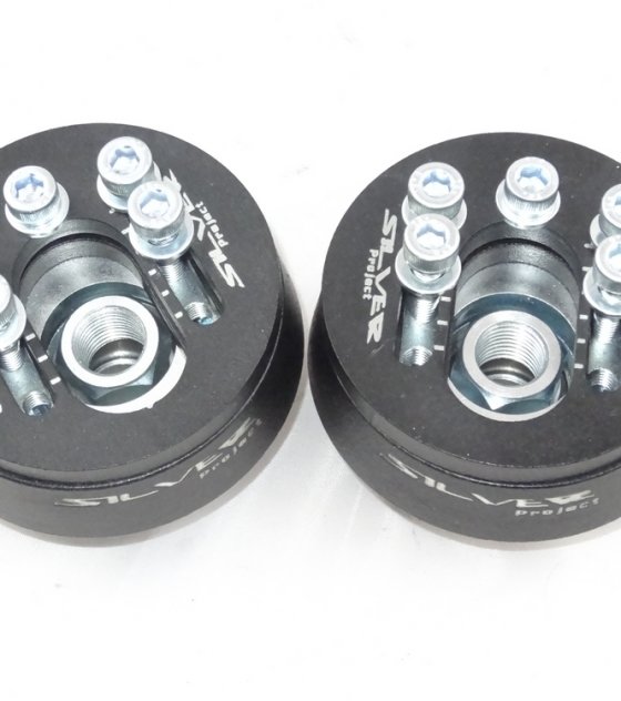 2 Piastre Camber Regolabili degli Ammortizzatori  Camber Plates AUDI 80 ,81, 85, B2, 85Q , PASSAT 32 , 33 adjustable nero