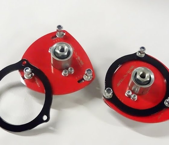 2 Piastre Camber Regolabili degli Ammortizzatori Anteriori:AUDI A3 (8P1) ,A3 Sportback (8PA) , TT (8J3) ,TT Roadster (8J9) ,  SEAT ALTEA (5P1) ,LEON (1P1) ,TOLEDO III (5P2),GOLF PLUS (5M1, 521) ,GOLF