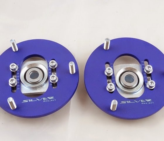 Piastre Camber Regolabili degli Ammortizzatori Anteriori:AUDI: -80 (81,85, B2) COUPE (81,85) -80 (89,89Q, 8A, B3) -CABRIO (8G7, B4) COUPE (89,8B) -80 (8C, B4) -80 AVANT (8C, B4) -90 (81,85, B2) -90