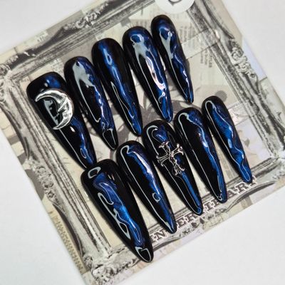 3D Sculpted Galaxy Press-On Nails with Moon &amp; Cross Charms - S
