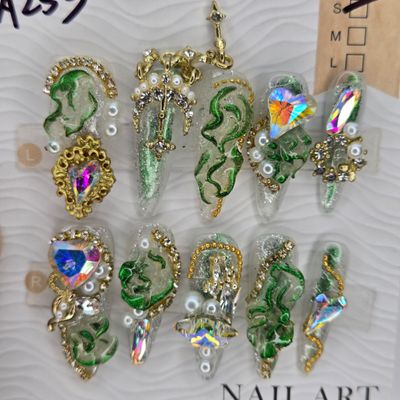 Hand-Sculpted Green &amp;Gold Luxe Press-On Nails - S