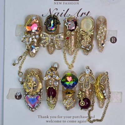 Golden Elegance 3D Luxury Press-On Nails - S