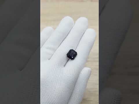 5.23 ct.	Spinel octagon/ Шпинель октагон (арт. 0006)