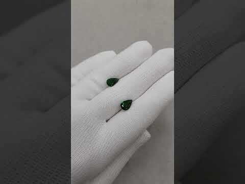 2.24 ct./2	Tsavorite pear/ Тсаворит груша пара (арт. 0063)