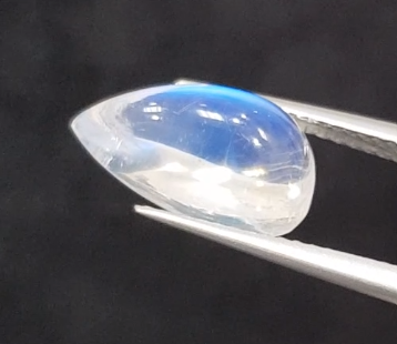 4.17 ct.	Moonstone pear/ Лунный камень груша (арт. 0054)